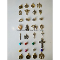 abalorios  y amuletos pulseras
